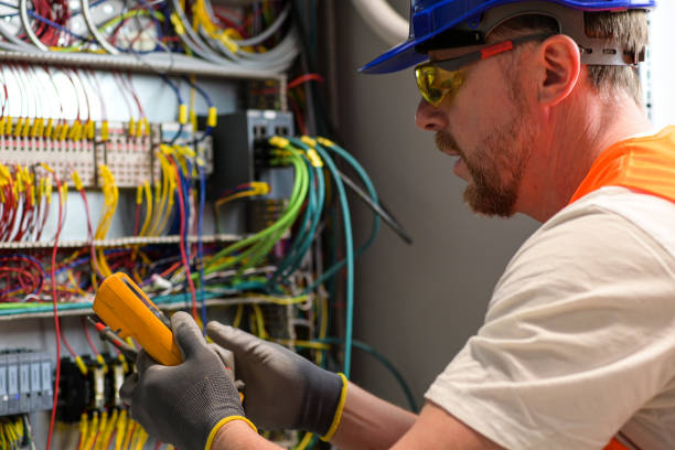 Best Licensed Electrician  in Elwood, UT